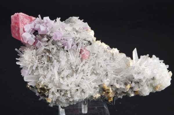 Fluorite Rhodochrosite Quartz Pyrite