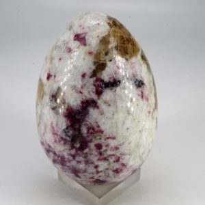 Œuf en Tourmaline Rubellite de Madagascar