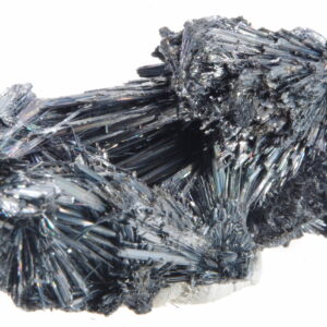 Stibnite de Roumanie